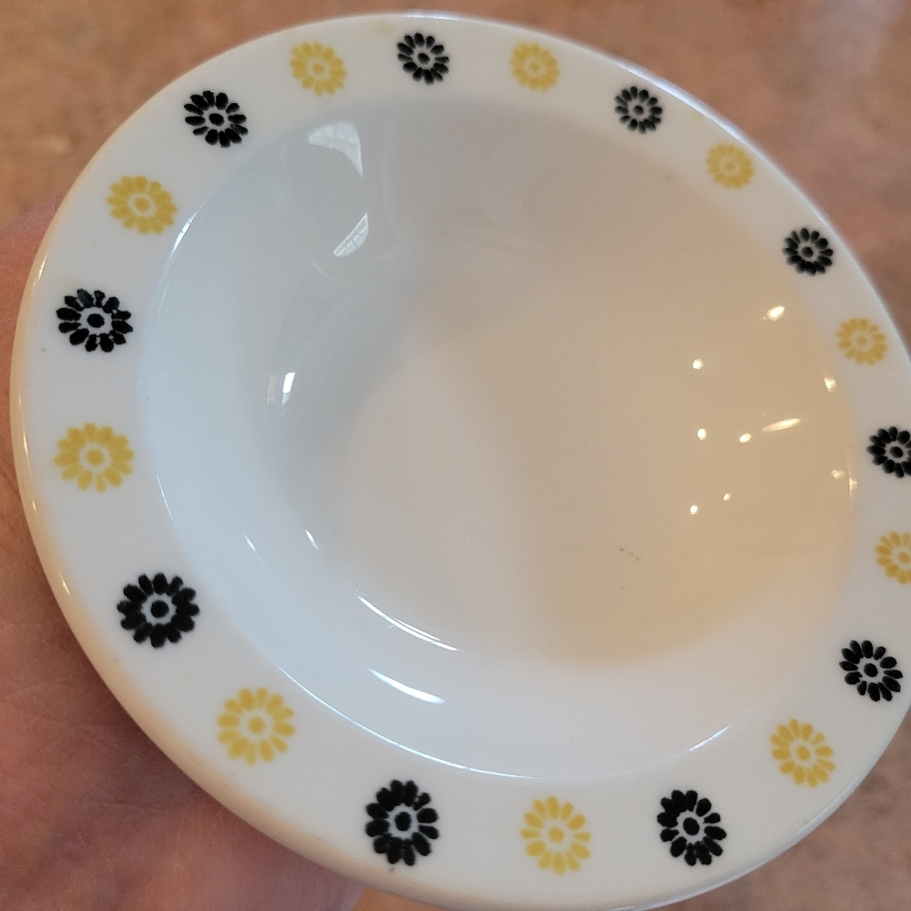 Homer Laughlin Fruit Salsa Dessert Dishes (2) ~ 1960s ~ MCM ~ Retro ~ Floral - Picture 6 of 16